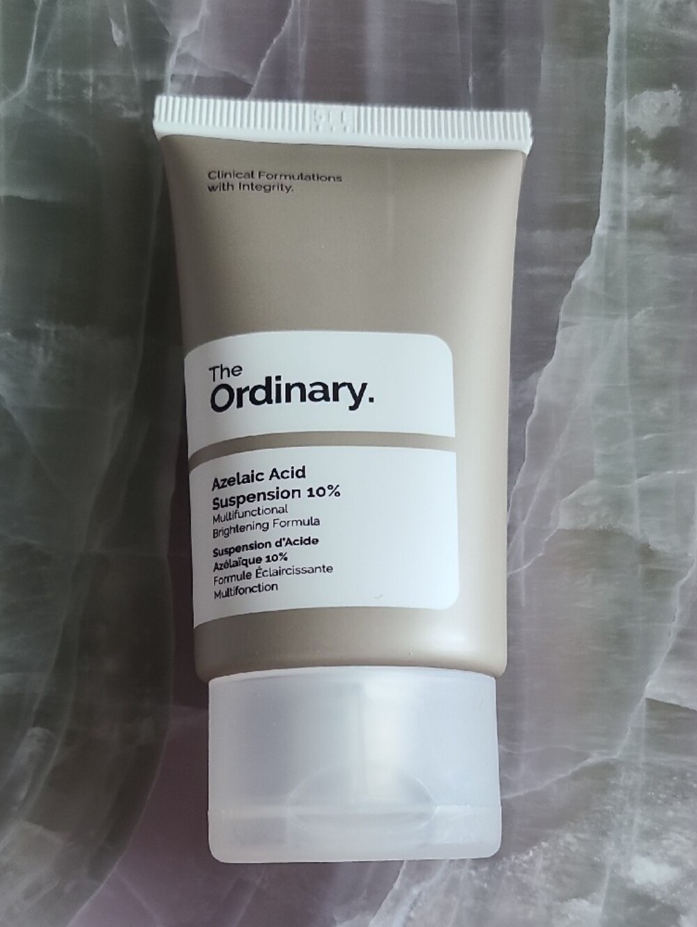 The Ordinary Azelaic Acid Suspension 10% Brightening Formula – 1 fl oz - Picture 2 of 5